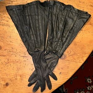SUPER RARE VTG LAND & BURR Steampunk  elbow length leather gloves pleats & bows